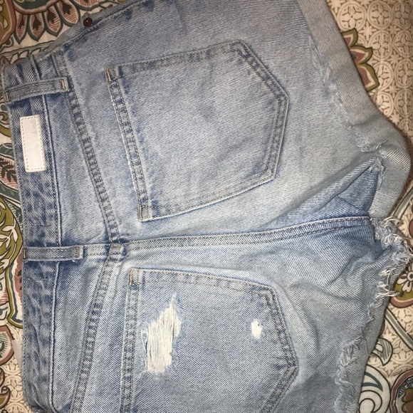 ripped high waisted shorts - Picture 2 of 2